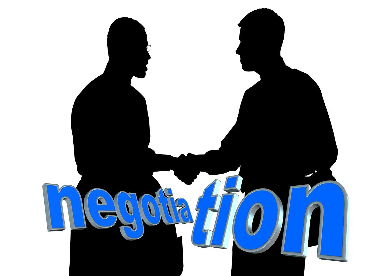 How To Develop Effective Negotiation Skills For Salary And Benefits